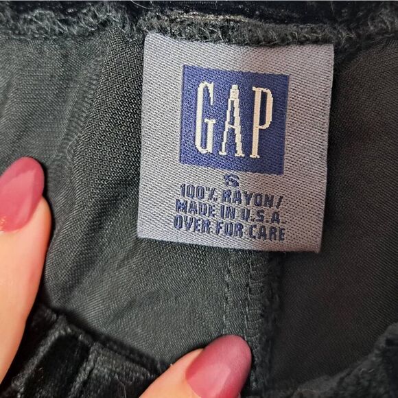 Gap Women's Vintage 90s Pull On Black Velvet High Rise Straight Leg Crop sz Smal - Picture 5 of 5